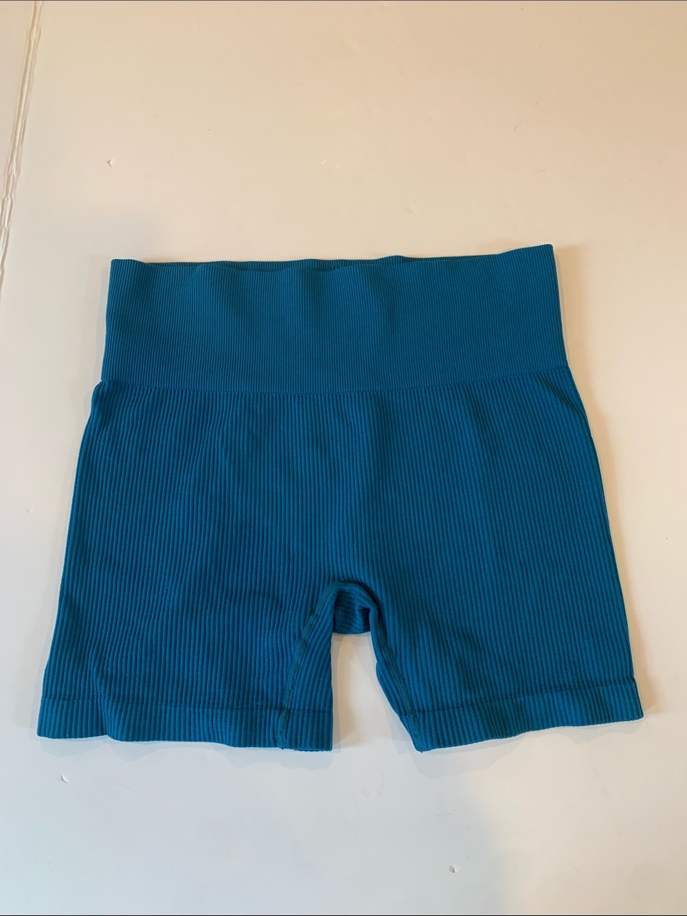 Colsie Women’s Medium Teal Blue Ribbed Athletic Gym Running Workout Bike Shorts